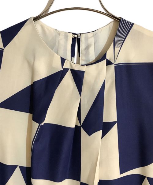 BALLSEY（ボールジィ）BALLSEY (ボールジィ) ブロックシェイププリント ランダムタックワンピース ブルー サイズ:36の古着・服飾アイテム