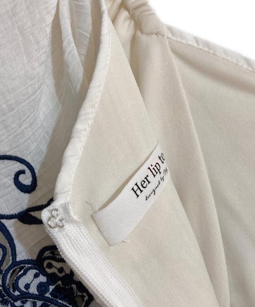 HER LIP TO（ハーリップトゥ）Her lip to (ハーリップトゥ) Cutwork Embroidery Angel Sleeve Dress ホワイト×ネイビー サイズ:Sの古着・服飾アイテム