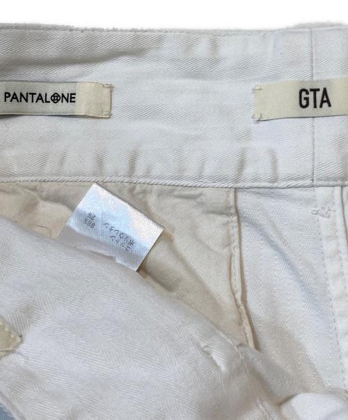 G.T.A（ジーティーアー）G.T.A (ジーティーアー) GHURKA SHORT/グルカ ショーツ ホワイト サイズ:44の古着・服飾アイテム