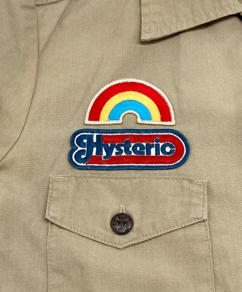 hysterics（ヒステリックス）hysterics (ヒステリックス) ボーイスカウトワッペンシャツ ベージュ サイズ:FREEの古着・服飾アイテム