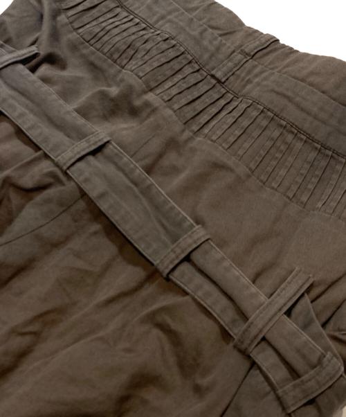 tsumori chisato（ツモリチサト）tsumori chisato (ツモリチサト) アーカイブ ボンテージパンツ カーキ サイズ:2の古着・服飾アイテム