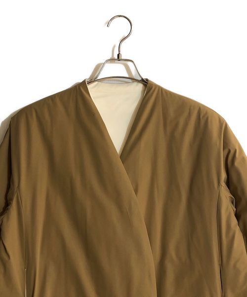 PLAIN PEOPLE（プレインピープル）PLAIN PEOPLE (プレインピープル) ト ストレッチ撥水ダウンリバーシブルノーカラーコート ブラウン サイズ:9の古着・服飾アイテム