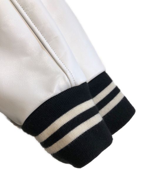 skookum（スクーカム）skookum (スクーカム) TETE HOMME (テット オム) 別注 STADIUM JACKET ブラック×ホワイト サイズ:Mの古着・服飾アイテム