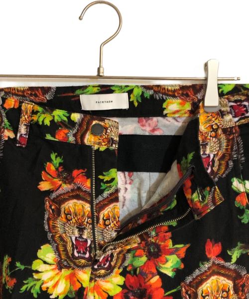 FACETASM（ファセッタズム）FACETASM (ファセッタズム) LION FLOWER FLANNEL PANTS ブラック サイズ:不明の古着・服飾アイテム