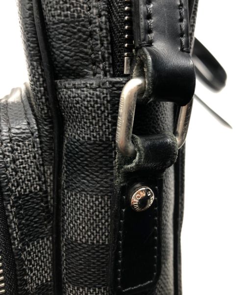 LOUIS VUITTON（ルイ ヴィトン）LOUIS VUITTON (ルイ ヴィトン) アマゾン レム ダミエ グラフィット ポシェット ブラックの古着・服飾アイテム