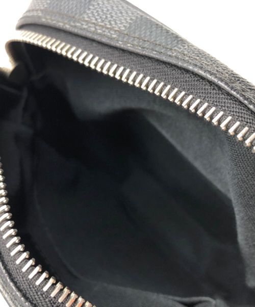 LOUIS VUITTON（ルイ ヴィトン）LOUIS VUITTON (ルイ ヴィトン) アマゾン レム ダミエ グラフィット ポシェット ブラックの古着・服飾アイテム