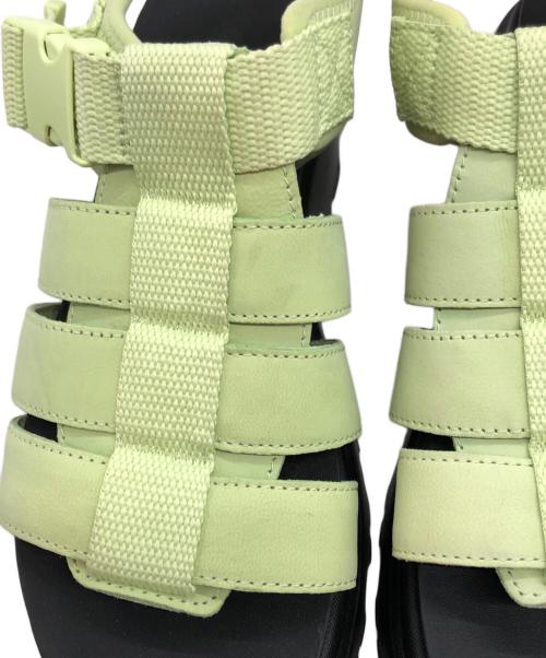 UGG（アグ）UGG (アグ) Coraサンダル グリーン サイズ:24㎝の古着・服飾アイテム