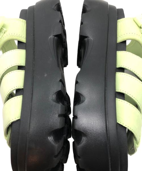 UGG（アグ）UGG (アグ) Coraサンダル グリーン サイズ:24㎝の古着・服飾アイテム