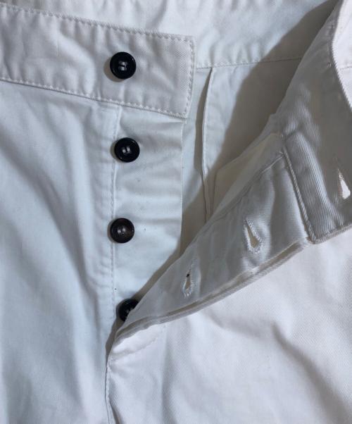 DSQUARED2（ディースクエアード）DSQUARED2 (ディースクエアード) ロゴプレートデニム ホワイト サイズ:48の古着・服飾アイテム