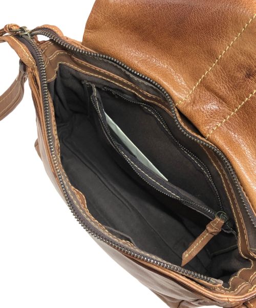 genten（ゲンテン）genten (ゲンテン) フックデザイン ショルダーバッグ ブラウンの古着・服飾アイテム