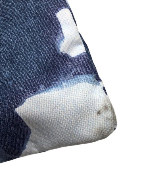 SUPREME（シュプリーム）Supreme (シュプリーム) THE NORTH FACE (ザ ノース フェイス) Bleached Denim Print Shoulder Bag ブルーの古着・服飾アイテム