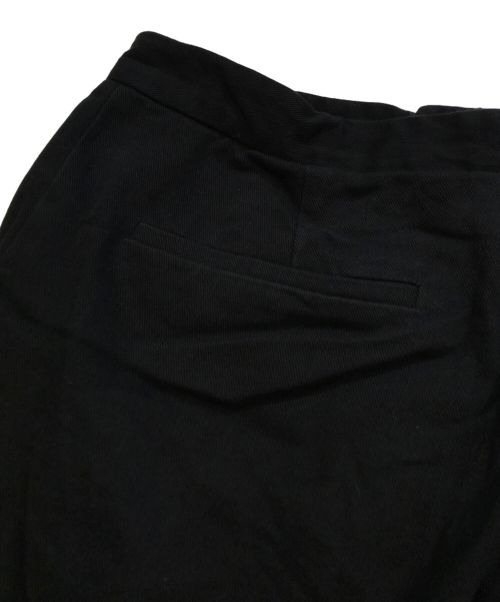 J.W.ANDERSON（ジェイダブリューアンダーソン）J.W.ANDERSON (ジェイダブリューアンダーソン) ヘビーオンステーパードクロップパンツ ブラック サイズ:34の古着・服飾アイテム
