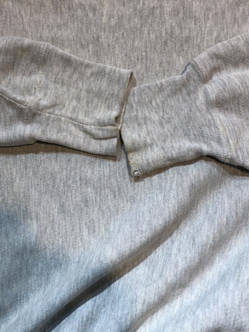 Champion（チャンピオン）Champion (チャンピオン) リバースウィーブスウェット グレー サイズ:Ｍの古着・服飾アイテム