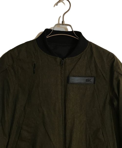 KUSHITANI（クシタニ）KUSHITANI (クシタニ) EXミリタリージャケット ブラック×オリーブ サイズ:Sの古着・服飾アイテム
