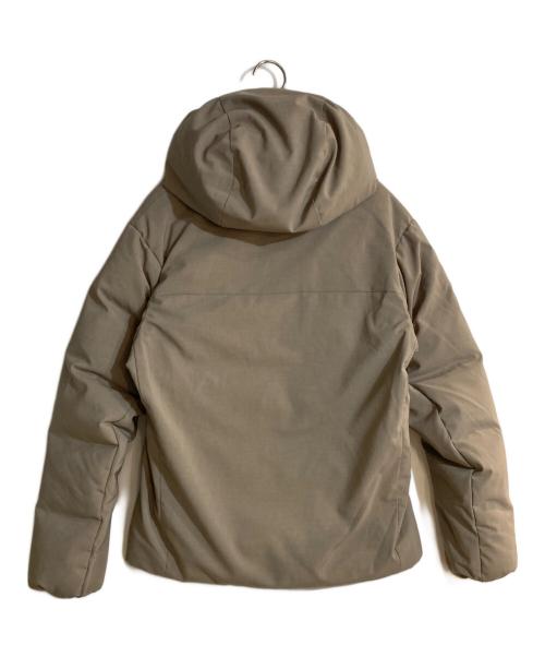 BEAUTY&YOUTH（ビューティーアンドユース）BEAUTY&YOUTH (ビューティーアンドユース) 小松マテーレ シャンブレー ALLIED ダウンジャケット ベージュ サイズ:Sの古着・服飾アイテム