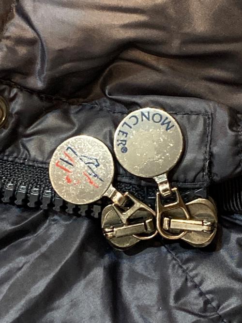 MONCLER（モンクレール）MONCLER (モンクレール) HERMINE ダウンコート ネイビー サイズ:1の古着・服飾アイテム