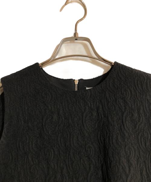 ADORE（アドーア）ADORE (アドーア) ジャカードノースリーブワンピース ブラック サイズ:36の古着・服飾アイテム