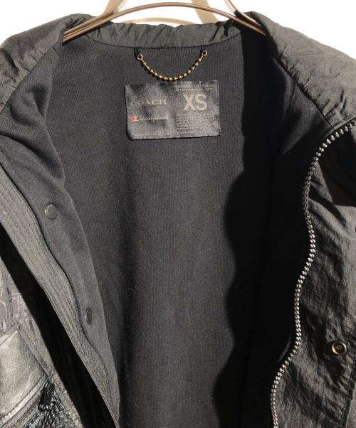 COACH（コーチ）COACH (コーチ) Champion (チャンピオン) コラボレザー切替シグネチャーナイロンジャケット ブラック サイズ:XSの古着・服飾アイテム