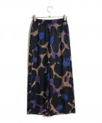 ANAYIアナイ）の古着「ビッグフラワーイージーパンツ」｜ブラック