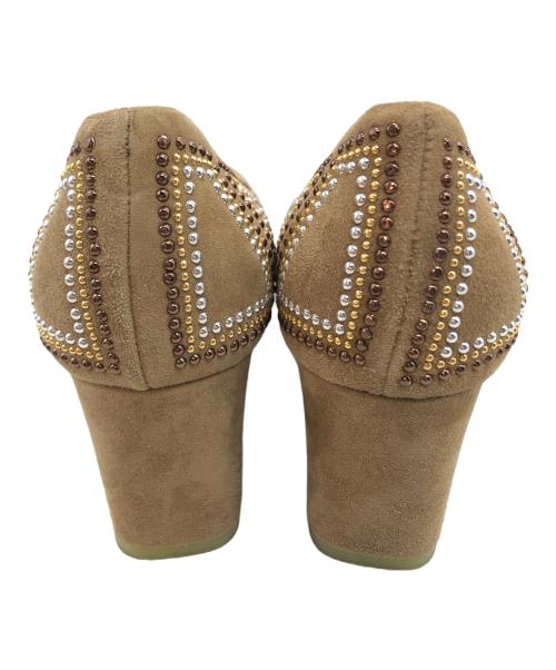 GINZA yoshinoya（銀座ヨシノヤ）GINZA yoshinoya (銀座ヨシノヤ) スタッズクリアソールパンプス ベージュ サイズ:37の古着・服飾アイテム