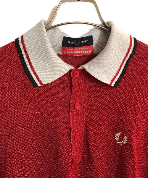 FRED PERRY（フレッドペリー）FRED PERRY (フレッドペリー) CHARLES JEFFREY LOVERBOY (チャールズ ジェフリー ラバーボーイ) Glitter Knitted Rubgy Shirt レッド サイズ:Sの古着・服飾アイテム