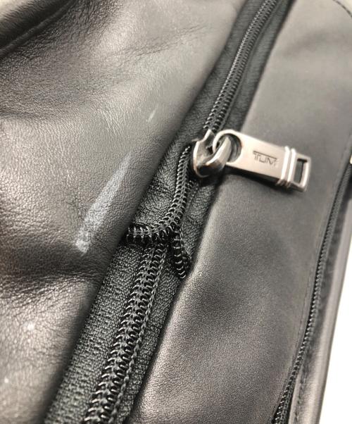 TUMI（トゥミ）TUMI (トゥミ) エクスパンダブル・オーガナイザー・ラップトップ・ブリーフ ブラックの古着・服飾アイテム