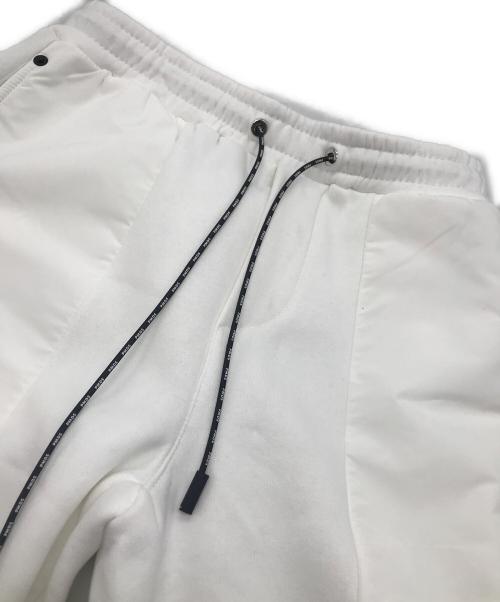 P.M.D.S.（ピーエムディーエス）P.M.D.S. (ピーエムディーエス) スウェットパンツ ホワイト サイズ:S 未使用品の古着・服飾アイテム