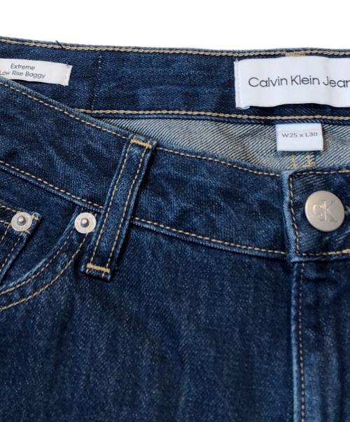 Calvin Klein Jeans（カルバンクラインジーンズ）Calvin Klein Jeans (カルバンクラインジーンズ) LOW RISE BAGGYデニムパンツ インディゴ サイズ:W25×L30の古着・服飾アイテム