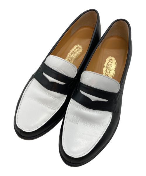 GINZA yoshinoya（銀座ヨシノヤ）GINZA yoshinoya (銀座ヨシノヤ) バイカラーコインローファー ブラック×ホワイト サイズ:23.5の古着・服飾アイテム