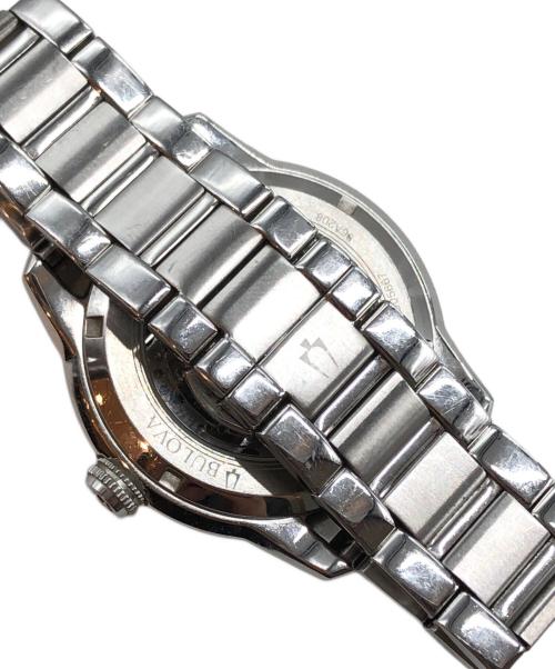 BULOVA（ブローバ）BULOVA (ブローバ) Sutton シルバーの古着・服飾アイテム