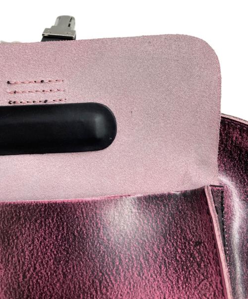 Dr.Martens（ドクターマーチン）Dr.Martens (ドクターマーチン) Heart backpack ブラック×フォンダンピンクの古着・服飾アイテム