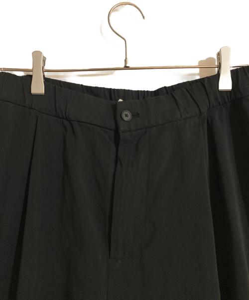 ATON（エイトン）ATON (エイトン) COTTON VOILE SATIN WIDE EASY PANTS ブラック サイズ:04の古着・服飾アイテム