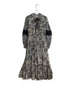 HER LIP TOハーリップトゥ）の古着「Winter Floral Long-sleeve Dress/ウィンターフローラルロングスリーブドレス」｜ホワイト