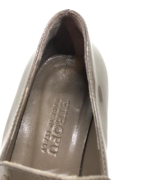 HIROFU（ヒロフ）HIROFU (ヒロフ) エナメルコインローファー ブラウン サイズ:22の古着・服飾アイテム