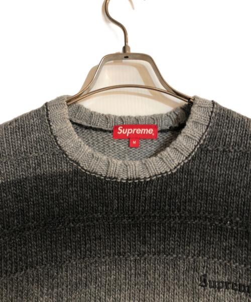 SUPREME（シュプリーム）Supreme (シュプリーム) GRADIENT STRIPE SWEATER グレー サイズ:Mの古着・服飾アイテム