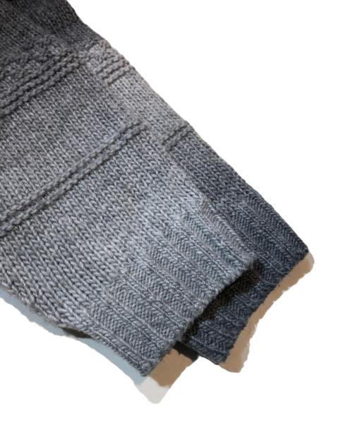 SUPREME（シュプリーム）Supreme (シュプリーム) GRADIENT STRIPE SWEATER グレー サイズ:Mの古着・服飾アイテム