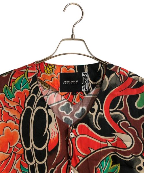 rebellious behavior（レベリアス ビヘイビア）rebellious behavior (レベリアス ビヘイビア) アロハシャツ レッド サイズ:Lの古着・服飾アイテム