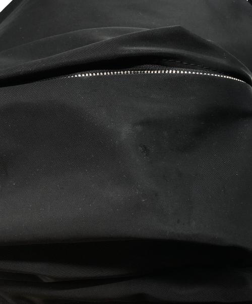 soe ready to wear（ソーイレディトゥウェア）SOE READY TO WEAR (ソーイレディトゥウェア) One Shoulder B.P/ワンショルダー ブラックの古着・服飾アイテム