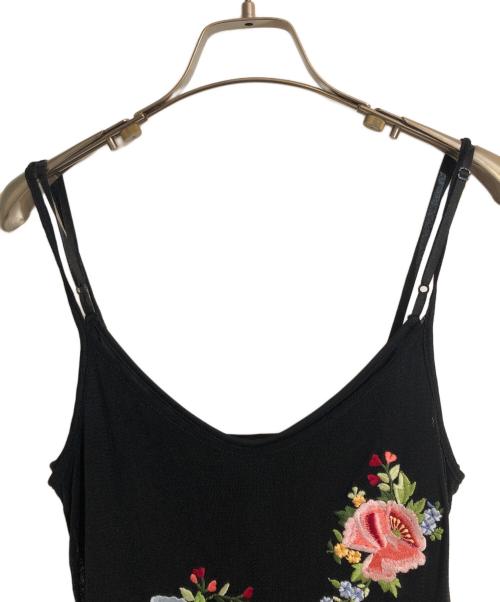 VIVIENNE TAM（ヴィヴィアンタム）VIVIENNE TAM (ヴィヴィアンタム) 花柄メッシュキャミソールワンピース ブラック サイズ:2の古着・服飾アイテム