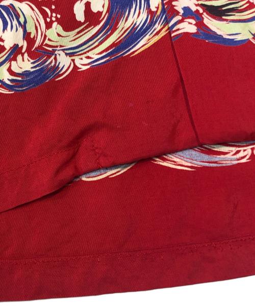 Sun Surf（サンサーフ）Sun Surf (サンサーフ) アロハシャツ レッド サイズ:不明の古着・服飾アイテム