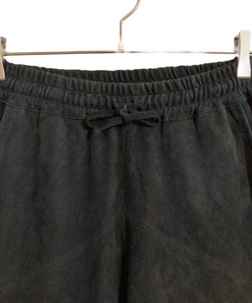 marea Erre（マレア エッレ）Marea Erre (マレア エッレ) ゴートスキン スエード イージーパンツ グリーン サイズ:Mの古着・服飾アイテム