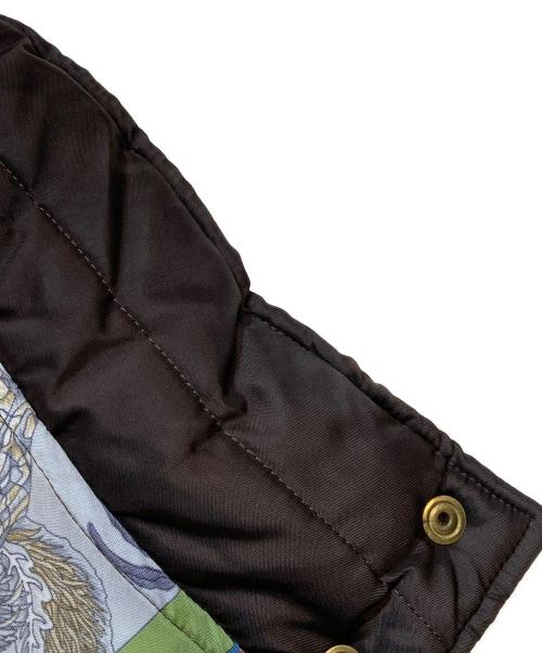 Salvatore Ferragamo（サルヴァトーレ フェラガモ）Salvatore Ferragamo (サルヴァトーレ フェラガモ) バンダナ柄中綿ジャケット ブラウン サイズ:XSの古着・服飾アイテム