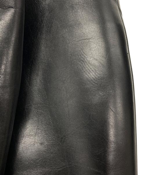 LOUIS VUITTON（ルイ ヴィトン）LOUIS VUITTON (ルイ ヴィトン) モノグラムチャームロングブーツ ブラック サイズ:35 1/2の古着・服飾アイテム