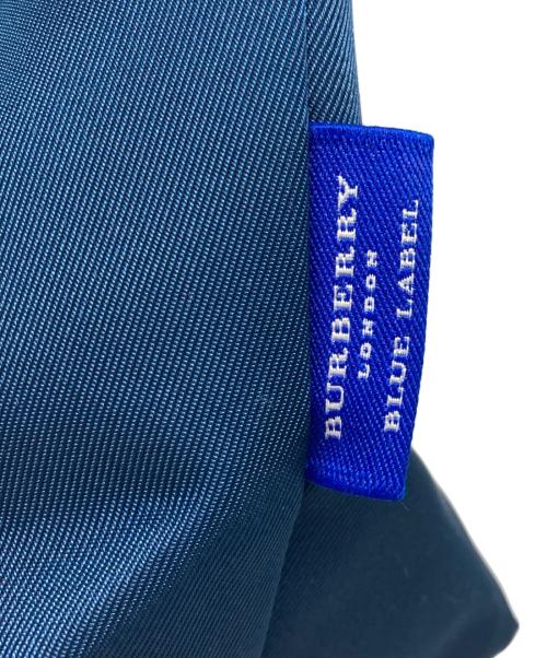 BURBERRY BLUE LABEL（バーバリー ブルー レーベル）BURBERRY BLUE LABEL (バーバリーロンドンブルーレーベル) 舟型ミニトートバッグ ブルーの古着・服飾アイテム
