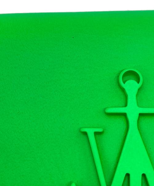 J.W.ANDERSON（ジェイダブリューアンダーソン）J.W.ANDERSON (ジェイダブリューアンダーソン) CHAIN BAGUETTE BAG グリーンの古着・服飾アイテム