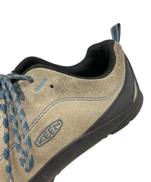 KEEN（キーン）KEEN (キーン) ローカットシューズ ブラウン サイズ:27.5の古着・服飾アイテム