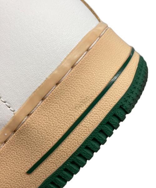 NIKE（ナイキ）NIKE (ナイキ) WMNS AIR FORCE 1 LOW '07 LV8 ホワイト×グリーン サイズ:28.5の古着・服飾アイテム