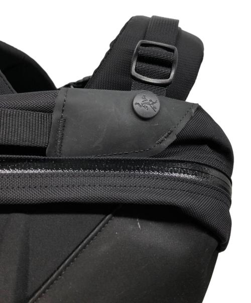 ARC'TERYX（アークテリクス）ARC'TERYX (アークテリクス) Arro 22 Backpack ステルスブラックの古着・服飾アイテム
