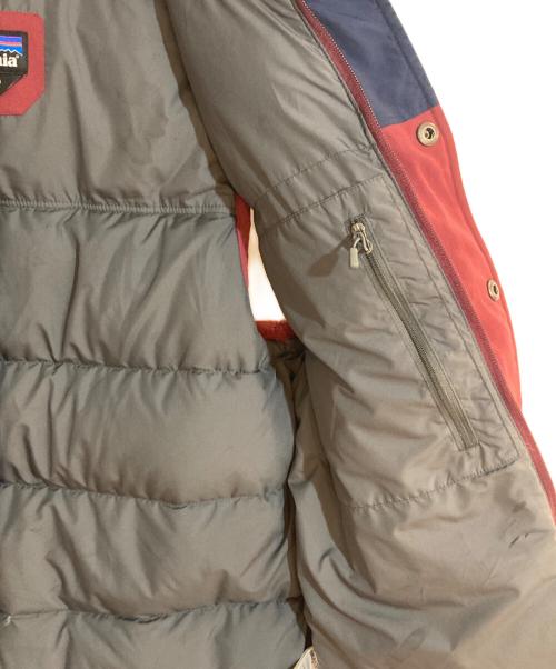 Patagonia（パタゴニア）Patagonia (パタゴニア) Bivy Down Vest/ビビーダウンベスト ネイビー×レッド サイズ:Sの古着・服飾アイテム