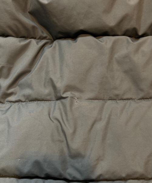 Patagonia（パタゴニア）Patagonia (パタゴニア) Bivy Down Vest/ビビーダウンベスト ネイビー×レッド サイズ:Sの古着・服飾アイテム